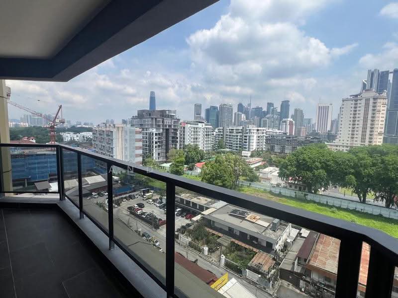 Kediaman Servis untuk Disewa di The Atrium - Andrew Lim - Balcony - PropertyGuru.com.my