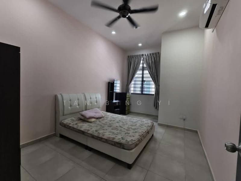 2-storey Terraced House for Rent in Taman Nusa Sentral (Iskandar Puteri (Nusajaya)) - Tan Bing Yi - Bedroom - PropertyGuru.com.my