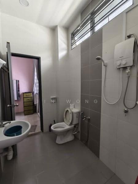 2-storey Terraced House for Rent in Taman Nusa Sentral (Iskandar Puteri (Nusajaya)) - Jin Wong - Bathroom - PropertyGuru.com.my