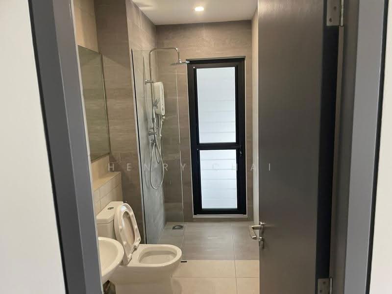 Service Residence for Rent at Atwater : Service Residences - Henry Chai - Bathroom - PropertyGuru.com.my