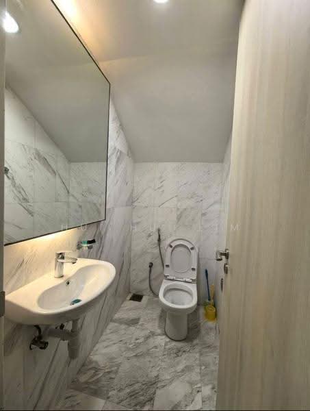 Service Residence for Rent at Imperia - Hui Hui Lim - Bathroom - PropertyGuru.com.my