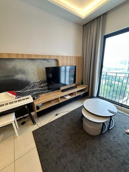 Kediaman Servis untuk Dijual di Skyluxe On The Park Bukit Jalil - KC Yap - Living Room - PropertyGuru.com.my