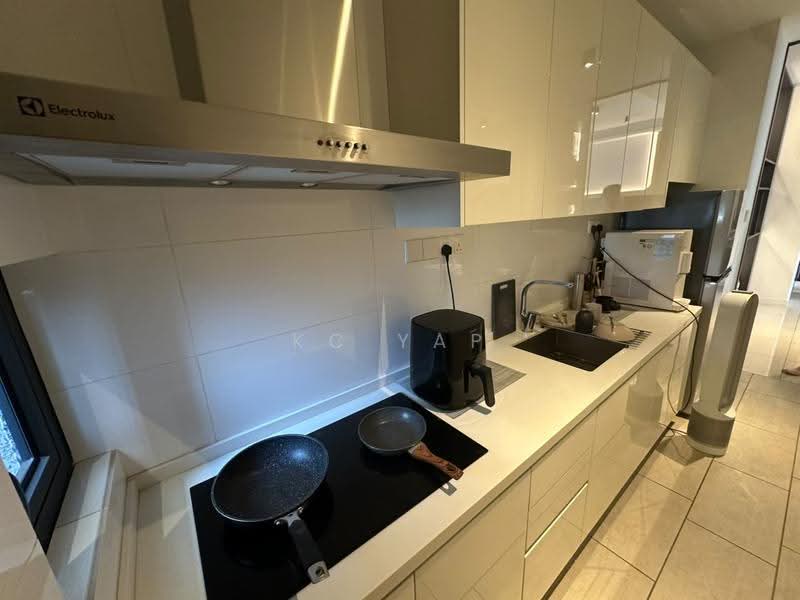 Kediaman Servis untuk Dijual di Skyluxe On The Park Bukit Jalil - KC Yap - Kitchen - PropertyGuru.com.my