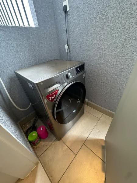 Kediaman Servis untuk Dijual di Skyluxe On The Park Bukit Jalil - KC Yap - Interior - PropertyGuru.com.my