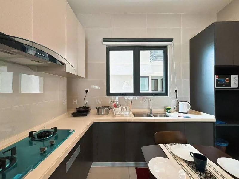 Kondominium untuk Dijual di Bay Point @ Country Garden Danga Bay - Shawn Chan - Kitchen - PropertyGuru.com.my