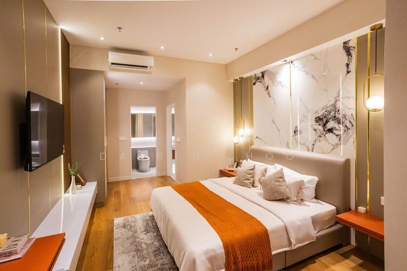 Kediaman Servis untuk Dijual di Golden Crown Residence - Darren Khoo - Bedroom - PropertyGuru.com.my
