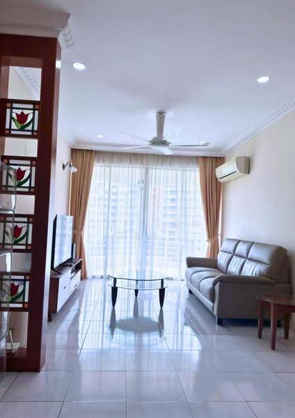 Condominium for Rent at Gold Coast Resort Condominium - Clifton Chee - Living Room - PropertyGuru.com.my