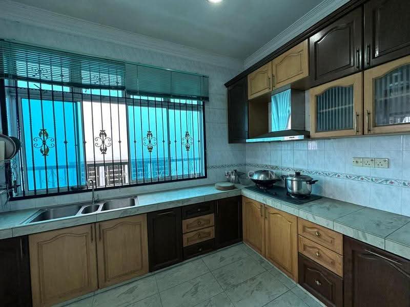 Rumah Berkembar untuk Dijual di Taman Perling (Perling) - Calvin Wong - Kitchen - PropertyGuru.com.my