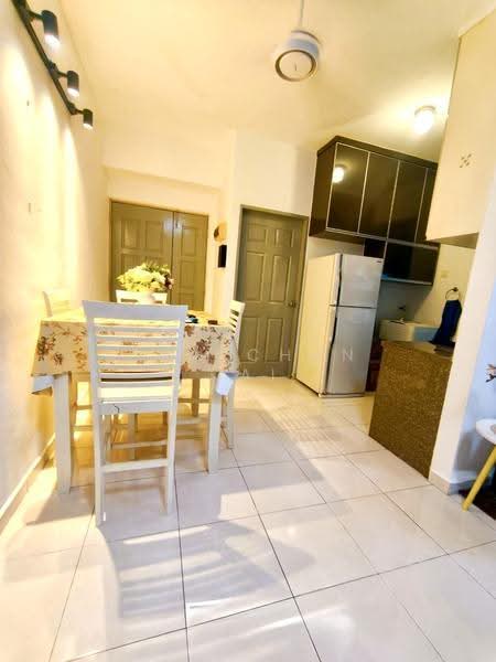 Apartment for Rent at Damai Vista Apartment - Gan Chun Kai - Dining Room - PropertyGuru.com.my