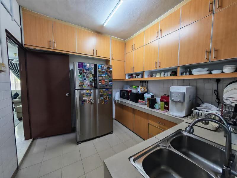 2-storey Terraced House for Sale in SS17 (Subang Jaya) - RL Han - Kitchen - PropertyGuru.com.my