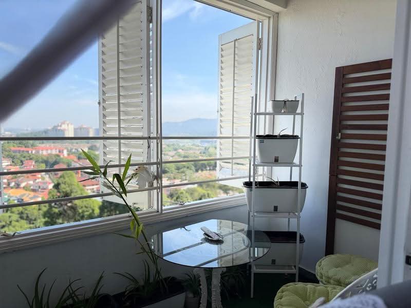 Condominium for Sale at Paradesa Tropica - Ryan Swe - Balcony - PropertyGuru.com.my