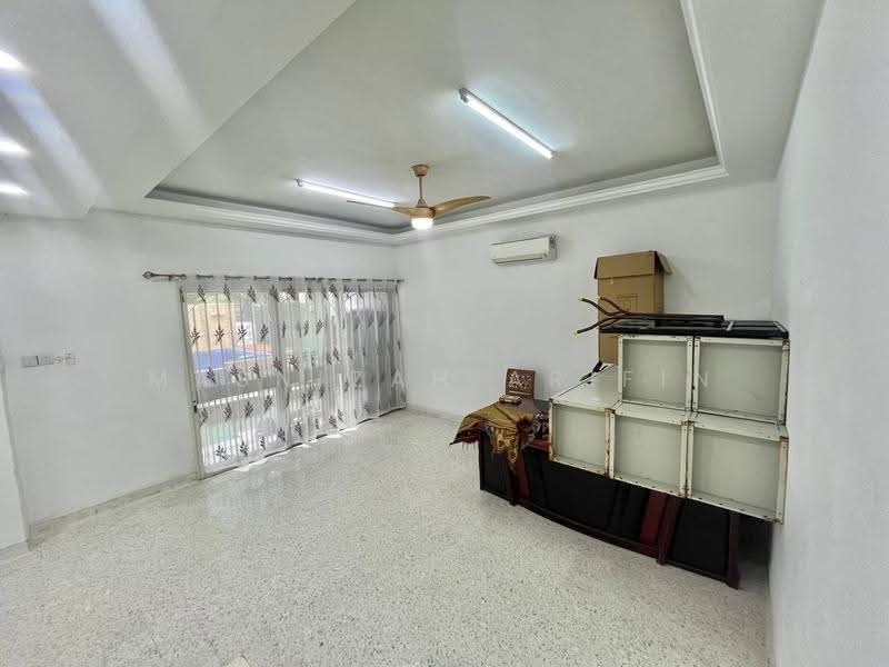 2-storey Terraced House for Sale in Taman Tun Dr Ismail (Kuala Lumpur) - Masnizah Arifin - Living Room - PropertyGuru.com.my