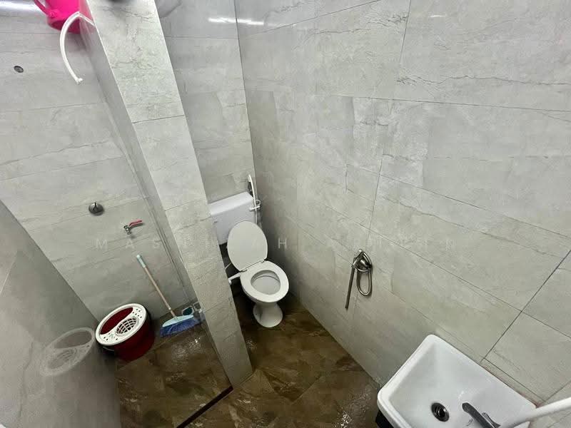 2-storey Terraced House for Sale in Taman Tun Dr Ismail (Kuala Lumpur) - Masnizah Arifin - Bathroom - PropertyGuru.com.my