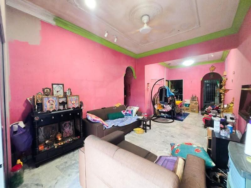 Flat for Sale at Fortune Heights Apartment A7 - Zul Syafiq - Living Room - PropertyGuru.com.my