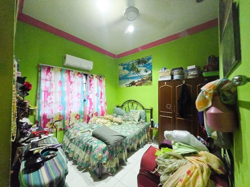 Flat for Sale at Fortune Heights Apartment A7 - Zul Syafiq - Bedroom - PropertyGuru.com.my