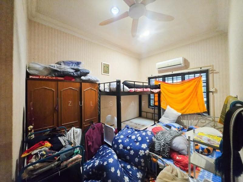 Flat for Sale at Fortune Heights Apartment A7 - Zul Syafiq - Bedroom - PropertyGuru.com.my