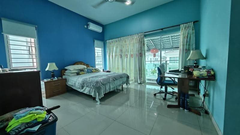 Rumah Berkembar untuk Dijual di Seri Kembangan (Selangor) - June Tan - PropertyGuru.com.my