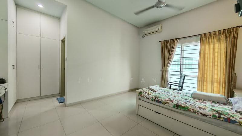 Rumah Berkembar untuk Dijual di Seri Kembangan (Selangor) - June Tan - PropertyGuru.com.my