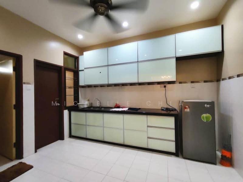 Rumah Teres 2-Tingkat untuk Dijual di Bandar Tasek Mutiara (Simpang Ampat) - Michelle Chia - Kitchen - PropertyGuru.com.my