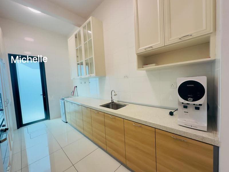 2-storey Terraced House for Sale in Bandar Cassia (Batu Kawan) - Michelle Chia - Kitchen - PropertyGuru.com.my