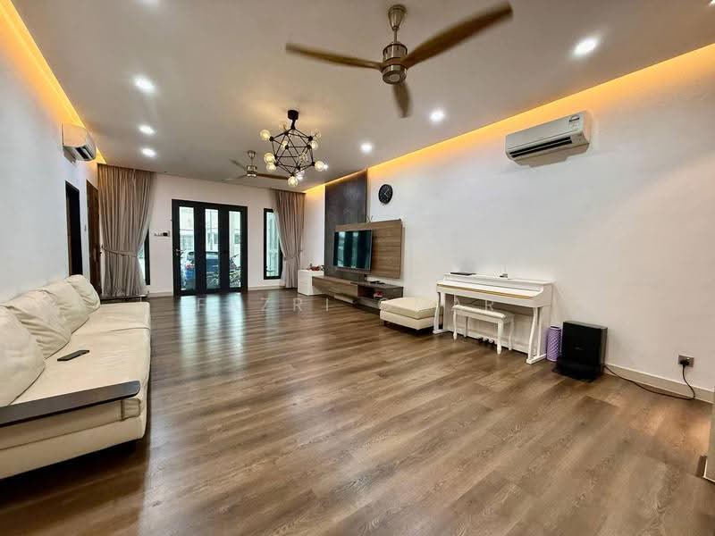 Rumah Teres 2-Tingkat untuk Dijual di Presint 11 (Putrajaya) - Fazri Omar - Living Room - PropertyGuru.com.my