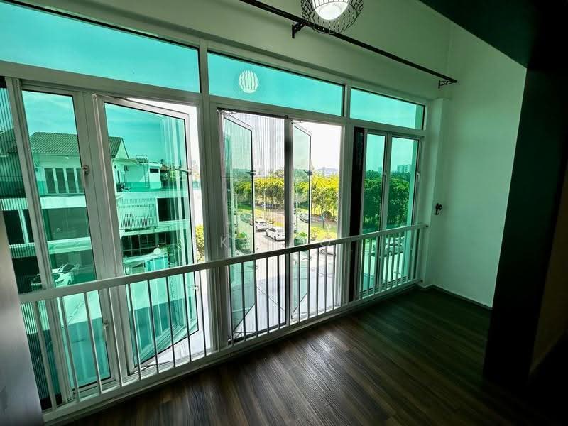 Rumah Teres 2.5-Tingkat untuk Dijual di Taman Meranti Jaya (Puchong) - KT Go - Balcony - PropertyGuru.com.my