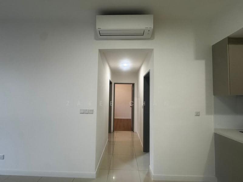 Kondominium untuk Dijual di Skyline KL - Zakee Chan - Corridor - PropertyGuru.com.my