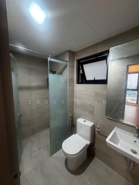 Kondominium untuk Dijual di Skyline KL - Zakee Chan - Bathroom - PropertyGuru.com.my