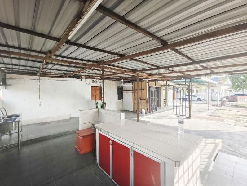 2-storey Terraced House for Sale in Klang (Selangor) - Azwa Abas - Exterior - PropertyGuru.com.my