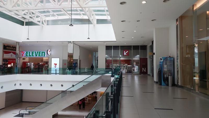 Pejabat untuk Disewa di Seksyen U1 (Glenmarie) - Karen Yoon - Corridor - PropertyGuru.com.my