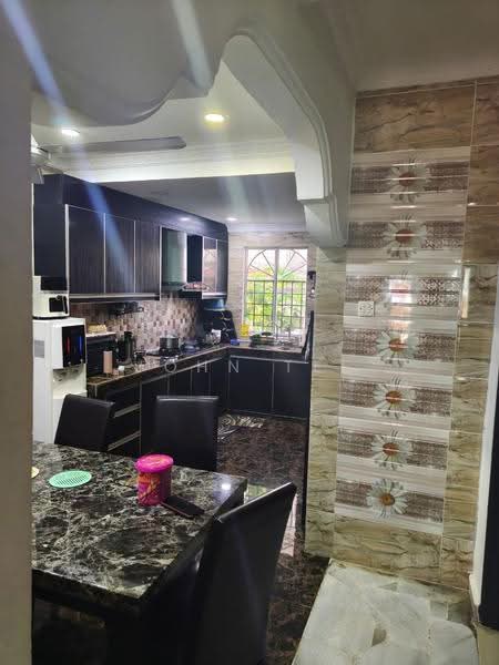 2-storey Terraced House for Sale in Taman Bukit Belimbing (Balakong) - John Tee - Kitchen - PropertyGuru.com.my