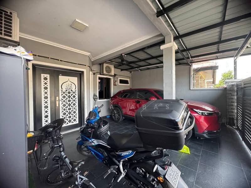 Rumah Teres 1-Tingkat untuk Dijual di Shah Alam (Selangor) - Azwa Abas - Exterior - PropertyGuru.com.my
