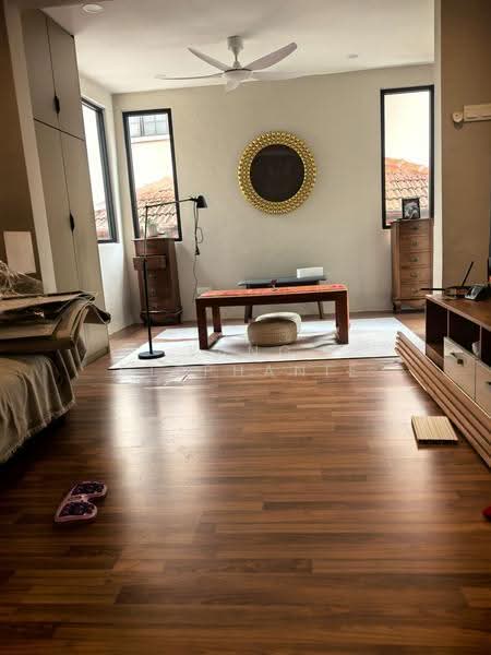 Semi-Detached House for Sale in Bukit Rahman Putra (Sungai Buloh) - Yang Stephanie - Living Room - PropertyGuru.com.my