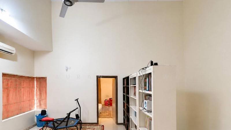 Rumah Teres 2-Tingkat untuk Dijual di Bukit Jelutong (Shah Alam) - Fauran Nawawi - PropertyGuru.com.my