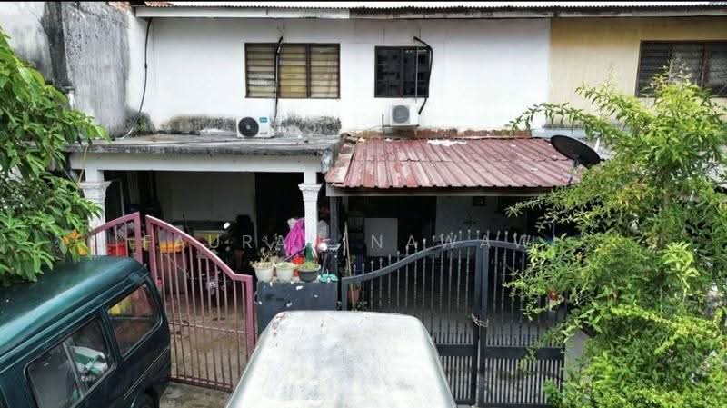 2-storey Terraced House for Sale in Petaling Jaya (Selangor) - Fauran Nawawi - PropertyGuru.com.my