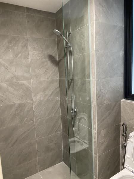 Service Residence for Rent at Quinn Residence - Kenny Lee - Bathroom - PropertyGuru.com.my