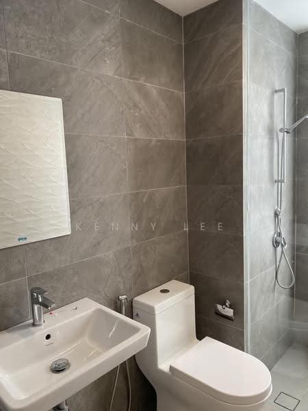 Service Residence for Rent at Quinn Residence - Kenny Lee - Bathroom - PropertyGuru.com.my