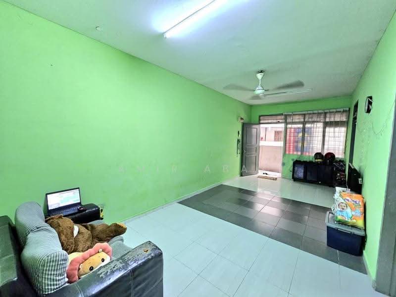 Apartment for Sale at Mentari Court - Amir Abas - Living Room - PropertyGuru.com.my