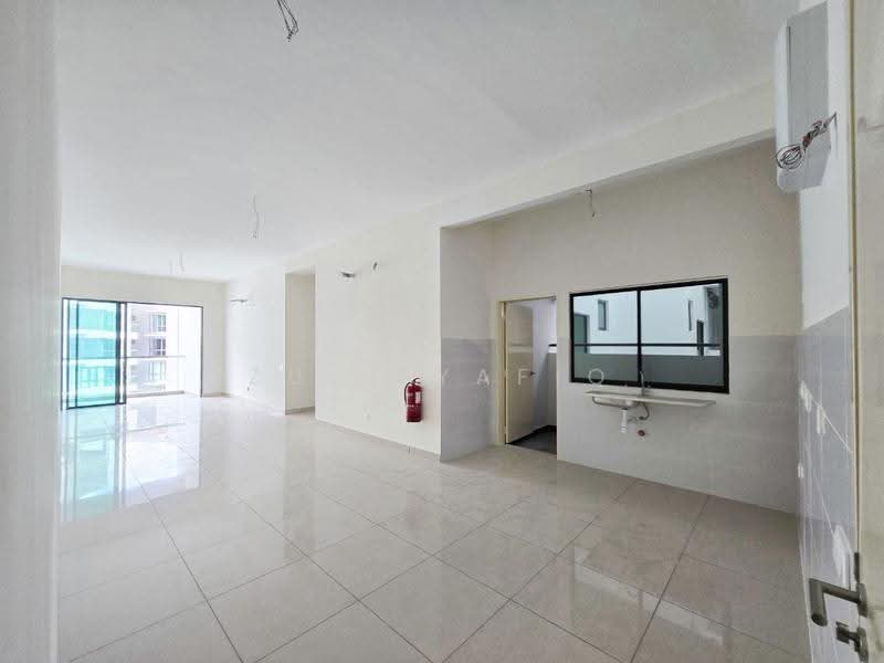 Kondominium untuk Dijual di Brezza Hill - Zul Syafiq - Living Room - PropertyGuru.com.my