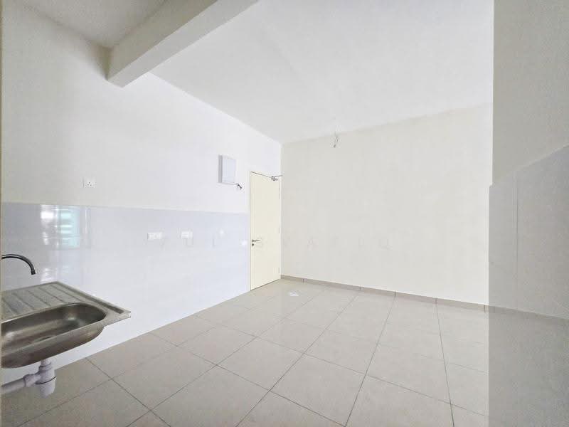 Kondominium untuk Dijual di Brezza Hill - Zul Syafiq - Kitchen - PropertyGuru.com.my