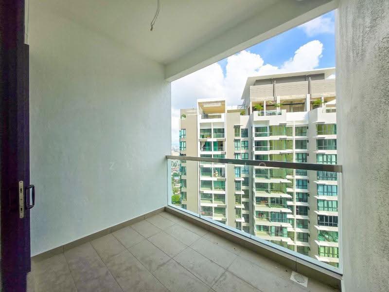 Kondominium untuk Dijual di Brezza Hill - Zul Syafiq - Balcony - PropertyGuru.com.my