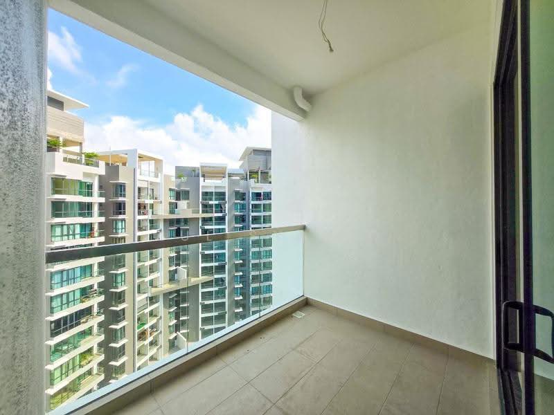 Kondominium untuk Dijual di Brezza Hill - Zul Syafiq - Balcony - PropertyGuru.com.my