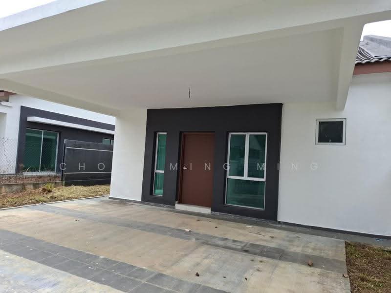 Semi-Detached House for Sale in Seremban (Negeri Sembilan) - Chong Ming Ming - Exterior - PropertyGuru.com.my