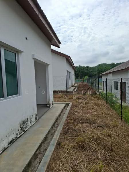 Semi-Detached House for Sale in Seremban (Negeri Sembilan) - Chong Ming Ming - Exterior - PropertyGuru.com.my