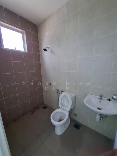 Bungalow House for Sale in Seremban (Negeri Sembilan) - Chong Ming Ming - Bathroom - PropertyGuru.com.my
