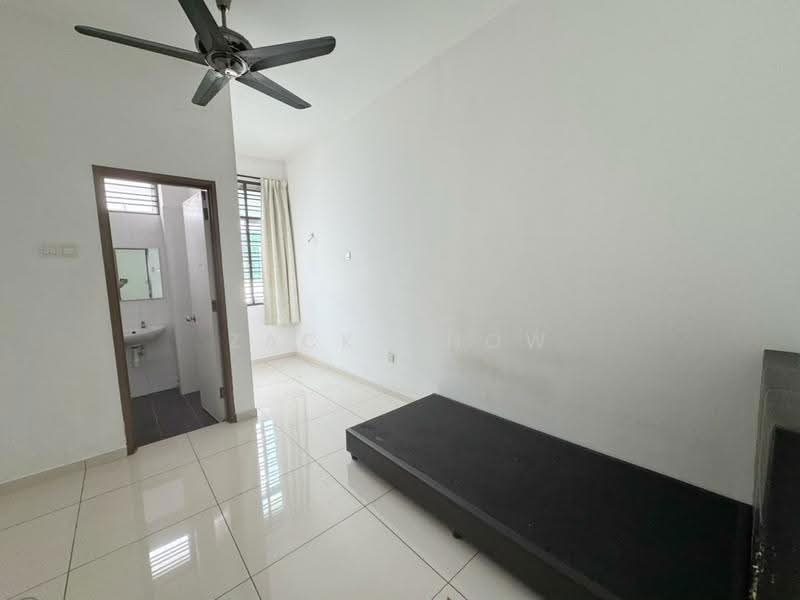 2-storey Terraced House for Sale in Taman Mutiara Rini (Skudai) - Zack Chow - Bedroom - PropertyGuru.com.my