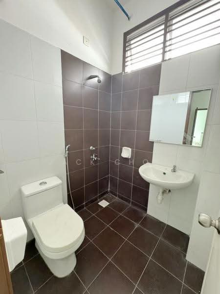 2-storey Terraced House for Sale in Taman Mutiara Rini (Skudai) - Zack Chow - Bathroom - PropertyGuru.com.my