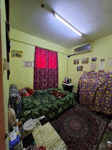Flat for Sale at Pangsapuri Seri Perantau - Chong Ming Ming - Bedroom - PropertyGuru.com.my