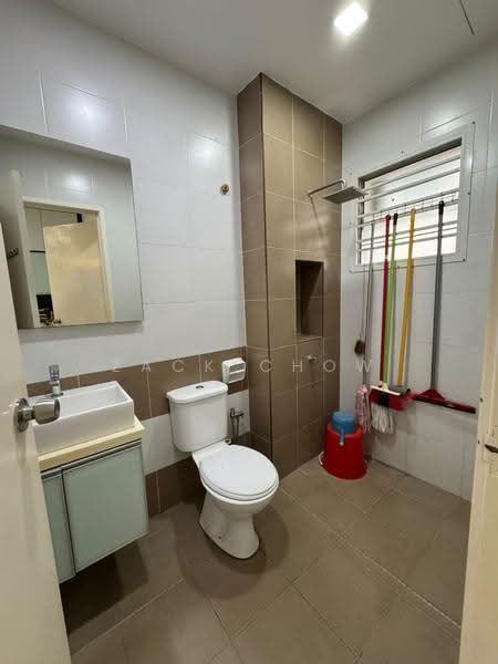 Rumah Teres 2-Tingkat untuk Dijual di Taman Seri Austin (Tebrau) - Zack Chow - Bathroom - PropertyGuru.com.my