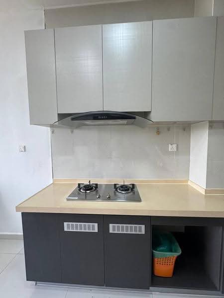 Condominium for Rent at Amberside @ Country Garden Danga Bay - Enoch Liong - Kitchen - PropertyGuru.com.my